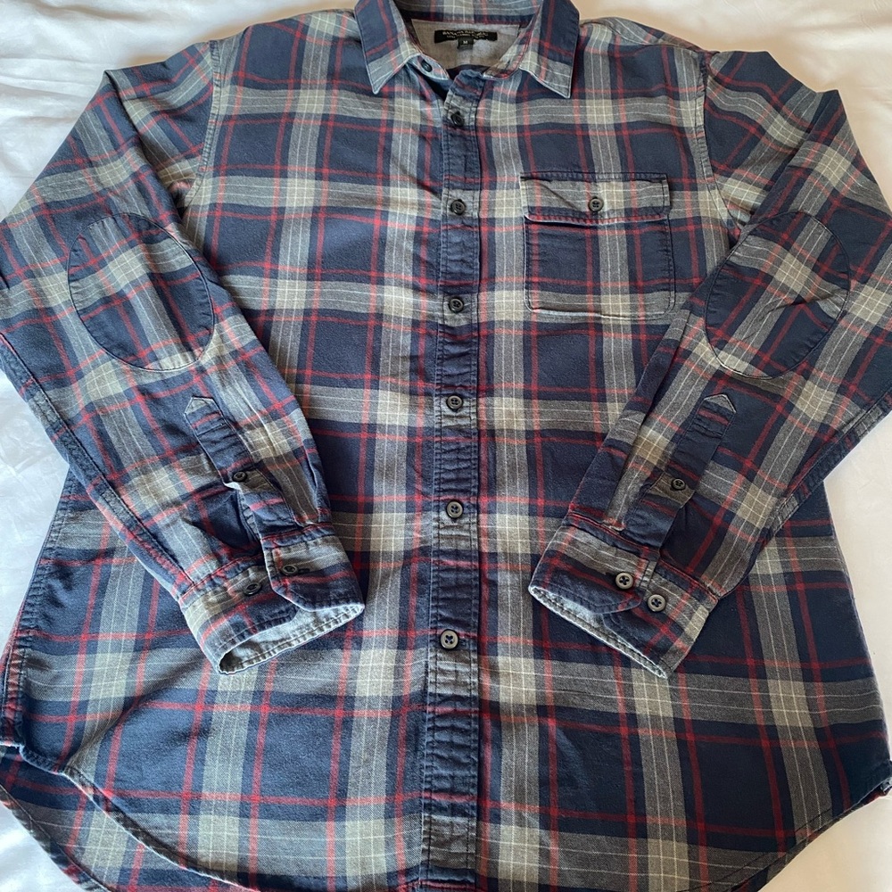 Banana Republic Men's Plaid Shirt - Navy and Red Luxe Flannel Slim Fir Size M - Picture 2 of 7